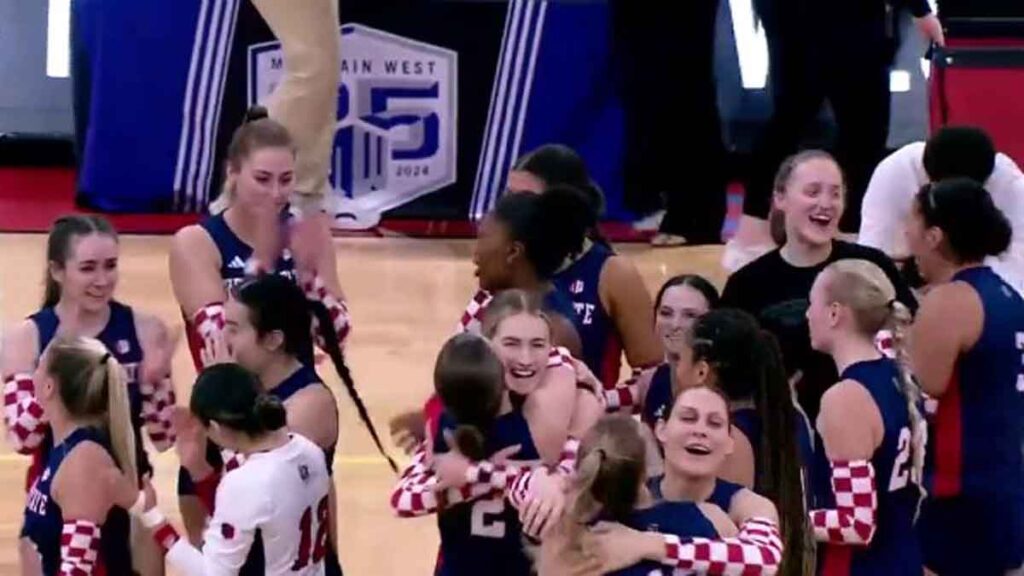Fresno State Women'S Volleyball Team Clinches Mountain West Championship
